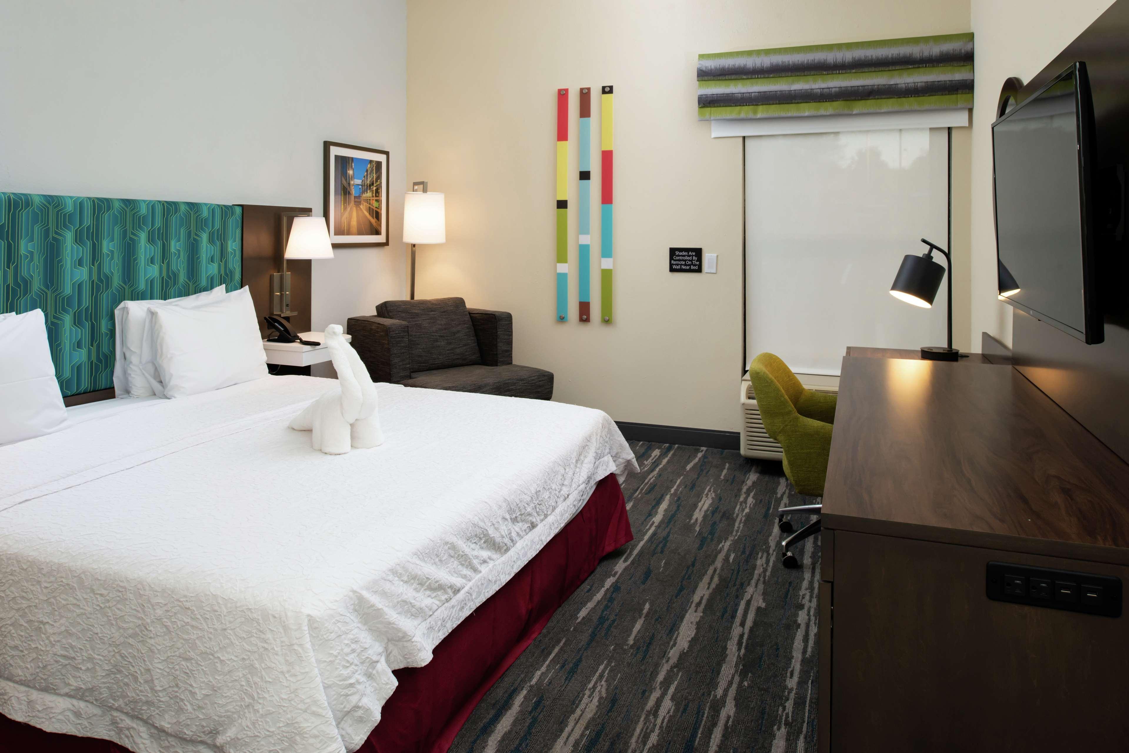 Hampton Inn Greensboro Airport Ngoại thất bức ảnh
